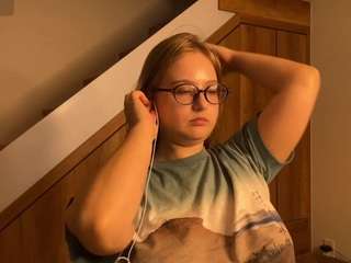 JacyWinslat live webcam show