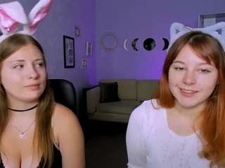  leona-light chat room