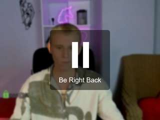  leona-light chat room