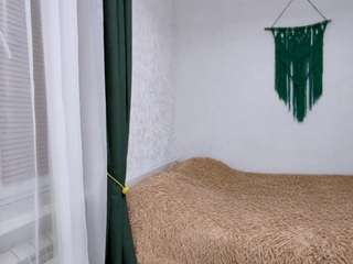  lilliadeneen chat room