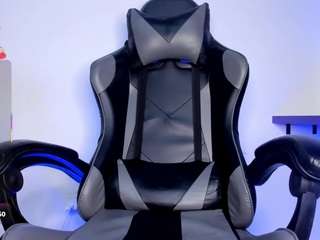  lucian-greyy chat room