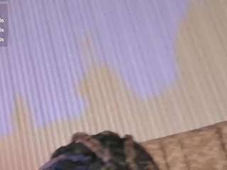 missdionne-curly webcam