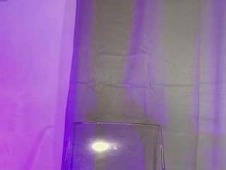 missdionne-curly webcam