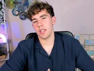 Este modelo está ao vivo agora. rafael-bien