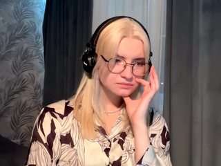  simonaaguada chat room