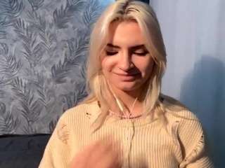 simonaaguada camsoda