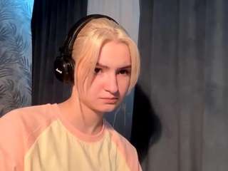 simonaaguada from CamSoda is Freechat