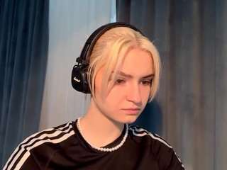 simonaaguada Live Webcam on CamSoda