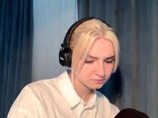  simonaaguada chat room