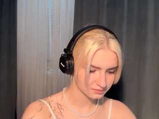 simonaaguada from CamSoda is Freechat