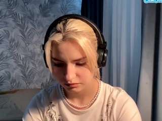 simonaaguada Live Webcam on CamSoda