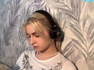 simonaaguada Live Webcam on CamSoda