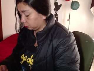 vivian-milf-paint webcam