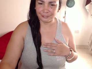  vivian-milf-paint chat room