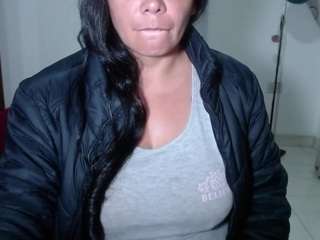 vivian-milf-paint webcam