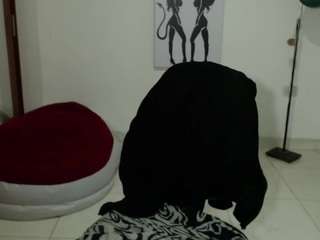 vivian-milf-paint webcam