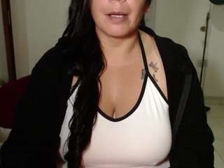 vivian-milf-paint webcam