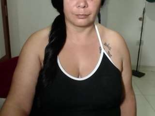 vivian-milf-paint webcam