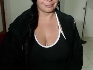 vivian-milf-pain... Live Webcam on CamSoda