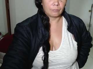 vivian-milf-paint webcam