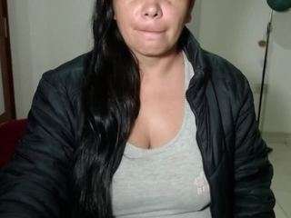 vivian-milf-paint webcam