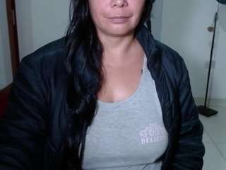 vivian-milf-paint webcam