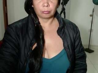 vivian-milf-paint webcam