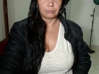 vivian-milf-paint webcam