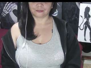 vivian-milf-paint Sex Cam Show