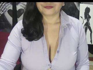 vivian-milf-paint