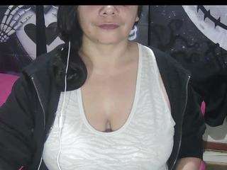 vivian-milf-paint