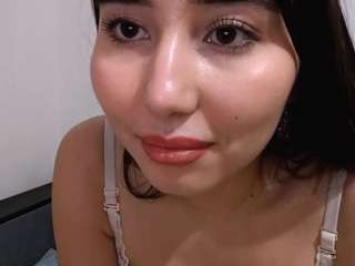 aleciaplanck's CamSoda show and profile