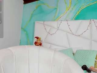 alexxacoopeer's CamSoda show and profile