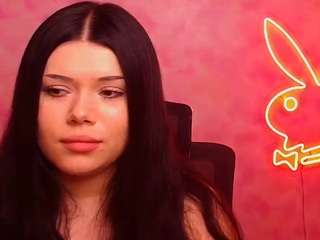 camillaswannn's CamSoda show and profile