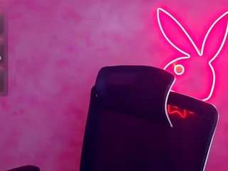 camillaswannn webcam model