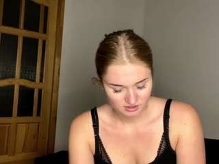 elainekiang Live Webcam on CamSoda