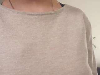 eldorahavener's CamSoda show and profile