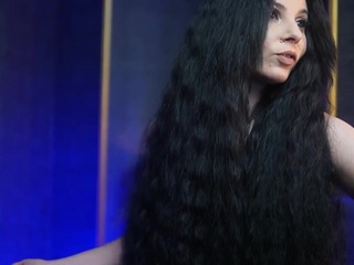 le modèle giaice est en webcam porno dans un show sur le site camsoda, il possède les tags suivants: average,black hair,blowjob,deepthroat,dildo or vibrator,fingering,foot fetish,full nudity,smoking,hd,small tits