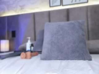 hanna-doll from CamSoda is Freechat