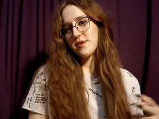 krystensveum Live Webcam on CamSoda