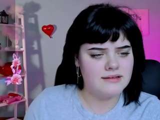 Image 1 of lika-pop, female webcam model,  years old, on live webcam