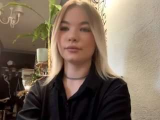 loritaklusman webcam camsoda model stream image