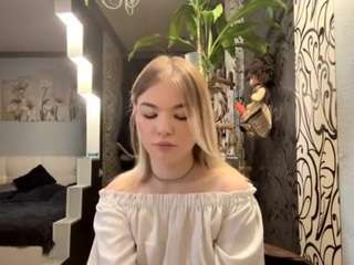 loritaklusman webcam model