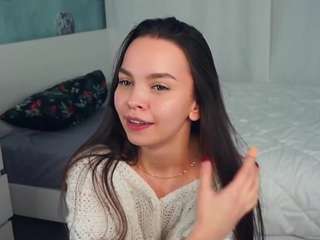 ludivinasager Live Webcam on CamSoda