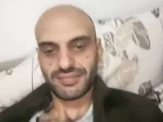 stefanandreicristian56 Live Webcam on CamSoda