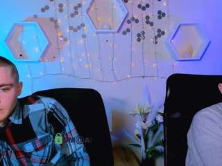 thomas-crow webcam model