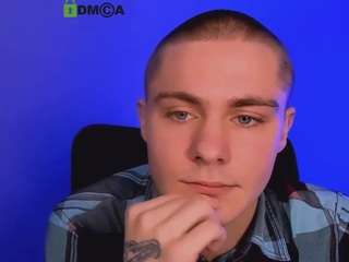 thomas-crow Live Webcam on {site_name}