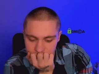 thomas-crow Live Webcam on {site_name}