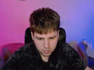 thomas-crow Live Webcam on CamSoda