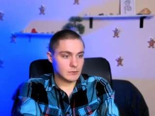 thomas-crow Live Webcam on CamSoda